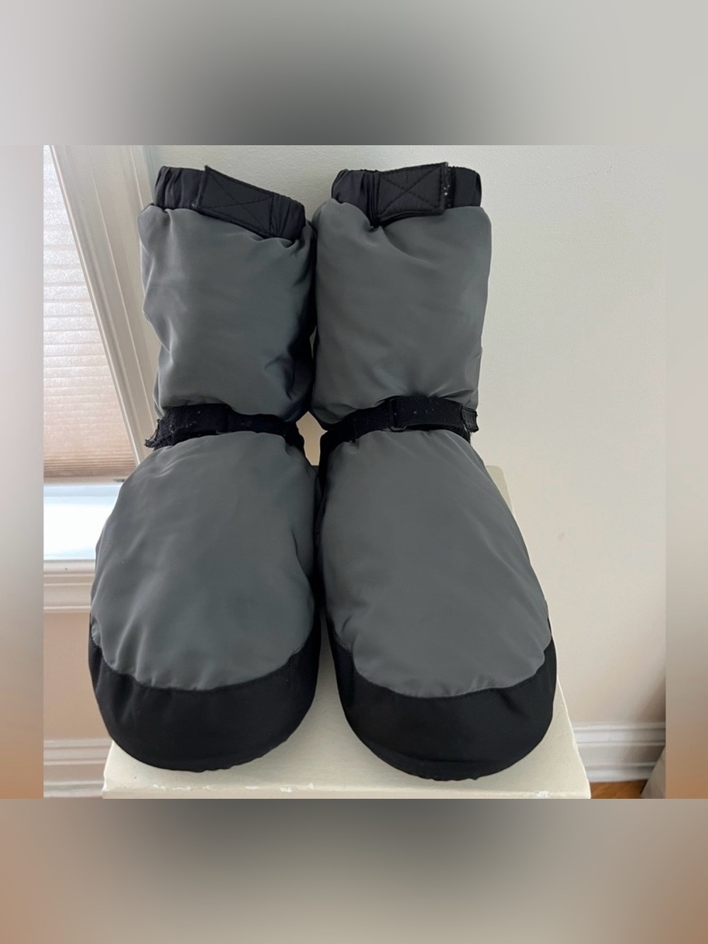 Bloch Gray Black Dance Booties